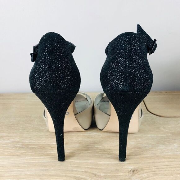 BCBGMaxazria high heels - Picture 5 of 7